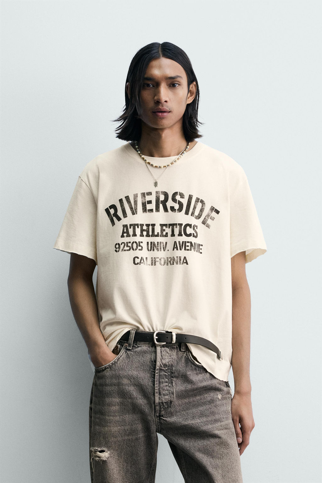 CAMISETA RELAXED FIT TEXTO LAVADO / Blanco roto