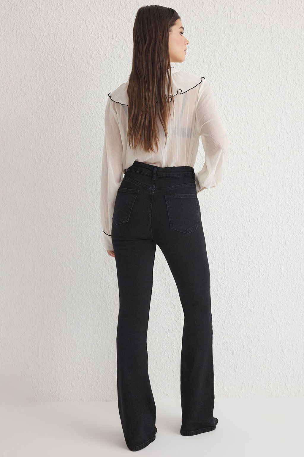 TRENDYOLMILLA Koyu Mavi Yuksek Bel Flare Jeans TWOSS25JE00109  фото 17