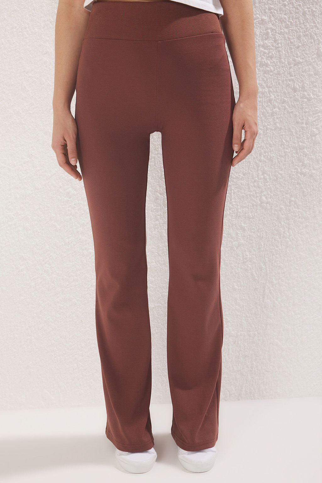 TRENDYOLMILLA Siyah Wide Leg/Ispanyol Paca Yuksek Bel Interlok Esnek Orme Pantolon TWOAW25PL00006 фото 33