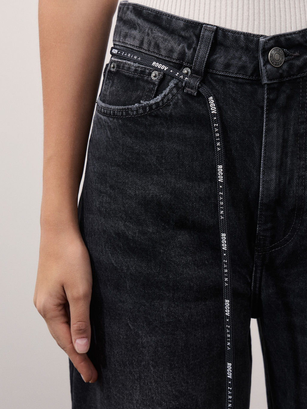 Джинсы barrel со средней посадкой / Zarina  фото 6