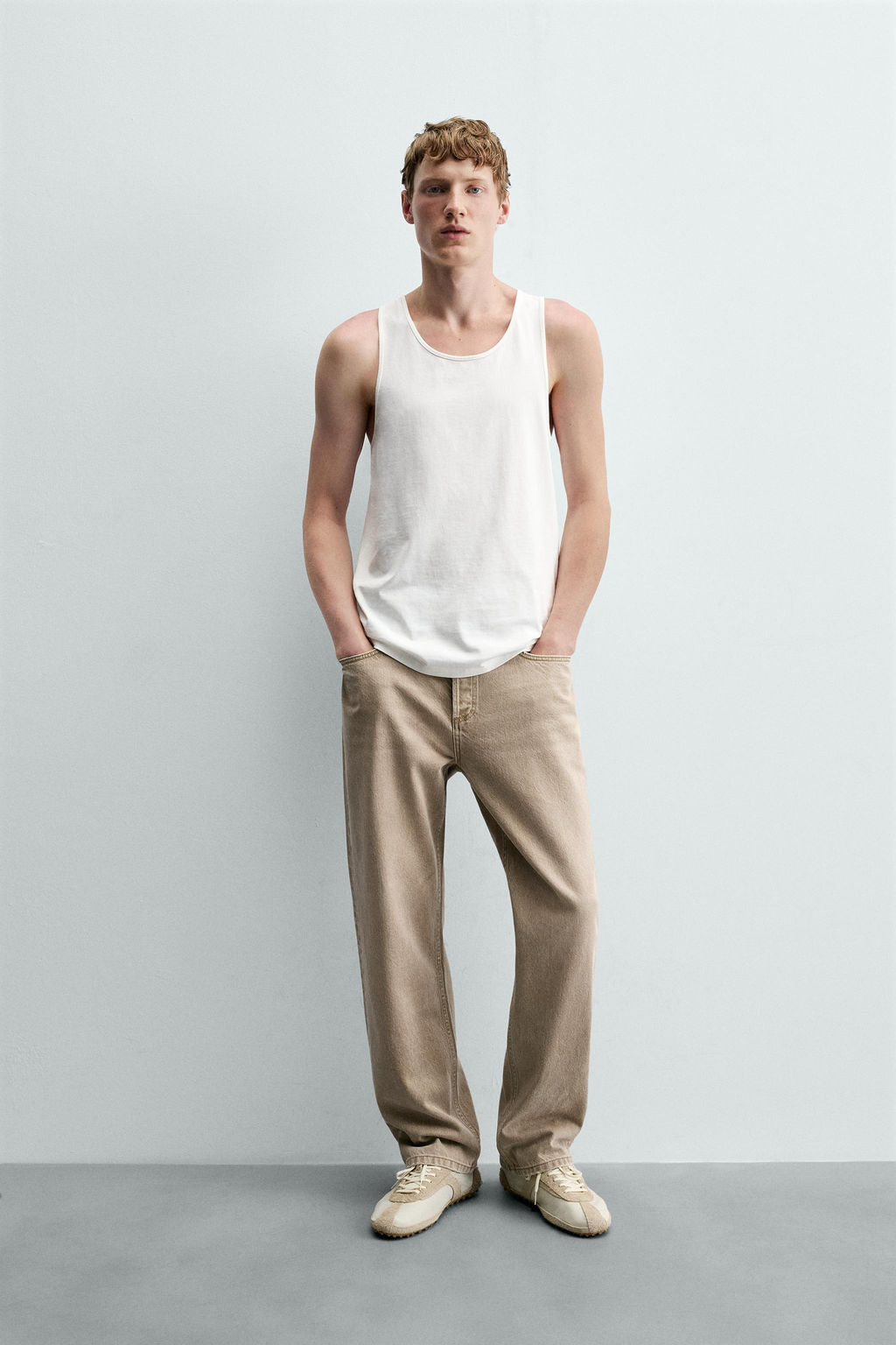 CAMISETA TANK REGULAR FIT MEDIUM WEIGHT / Blanco