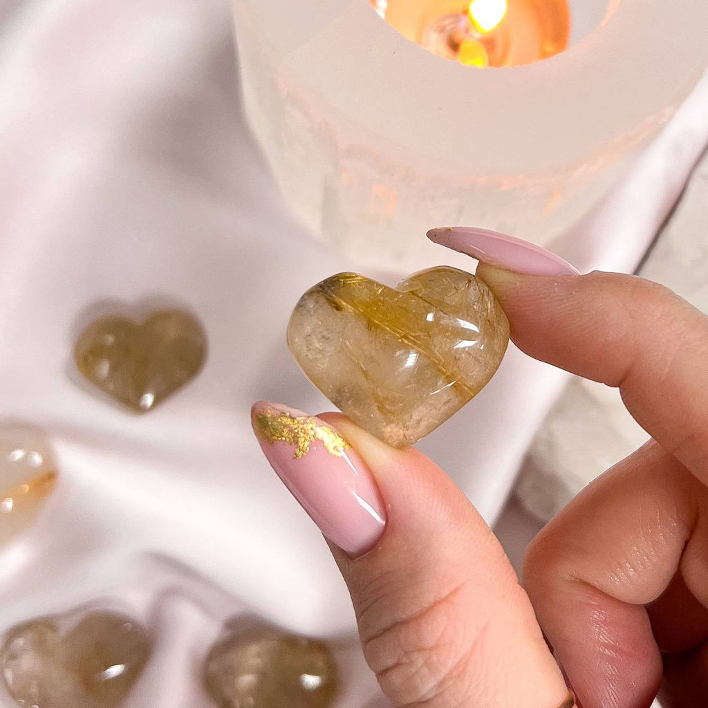 Сердце полированное из Рутилового кварца