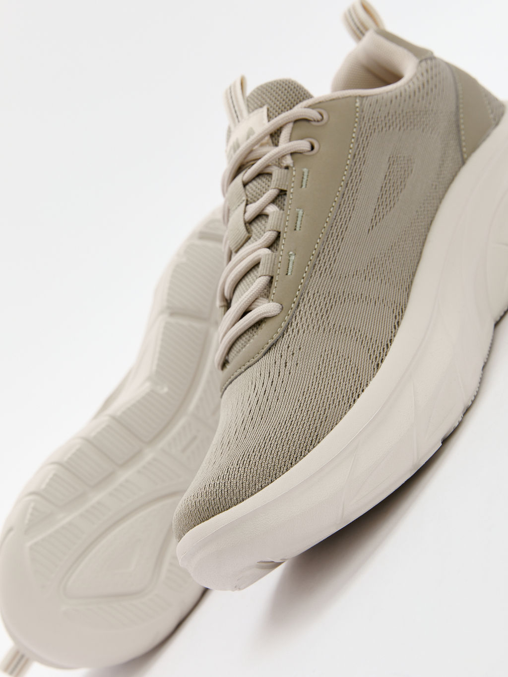 Мужские кроссовки FILA BASE 3.0 MESH M Артикул 4369566, бежево-зеленый