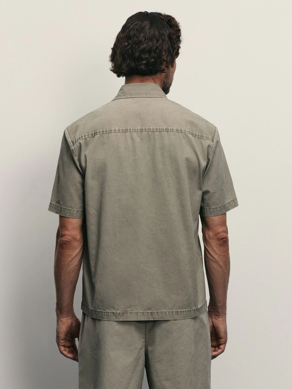 Рубашка c эффектом garment dye / Zarina  фото 5