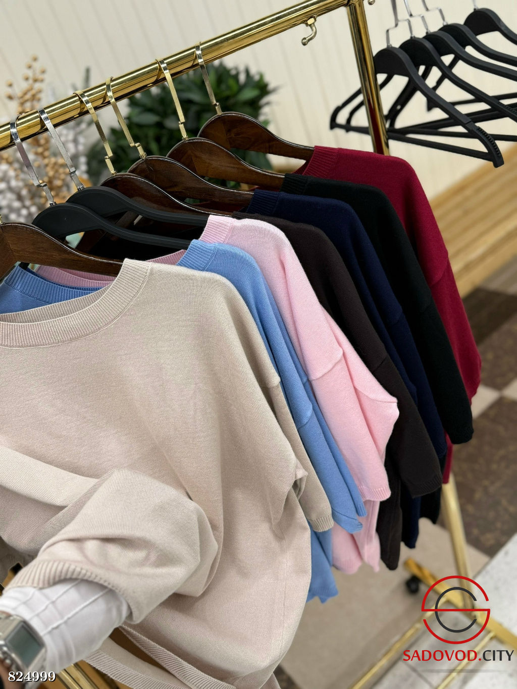 Кофта женская однотонная