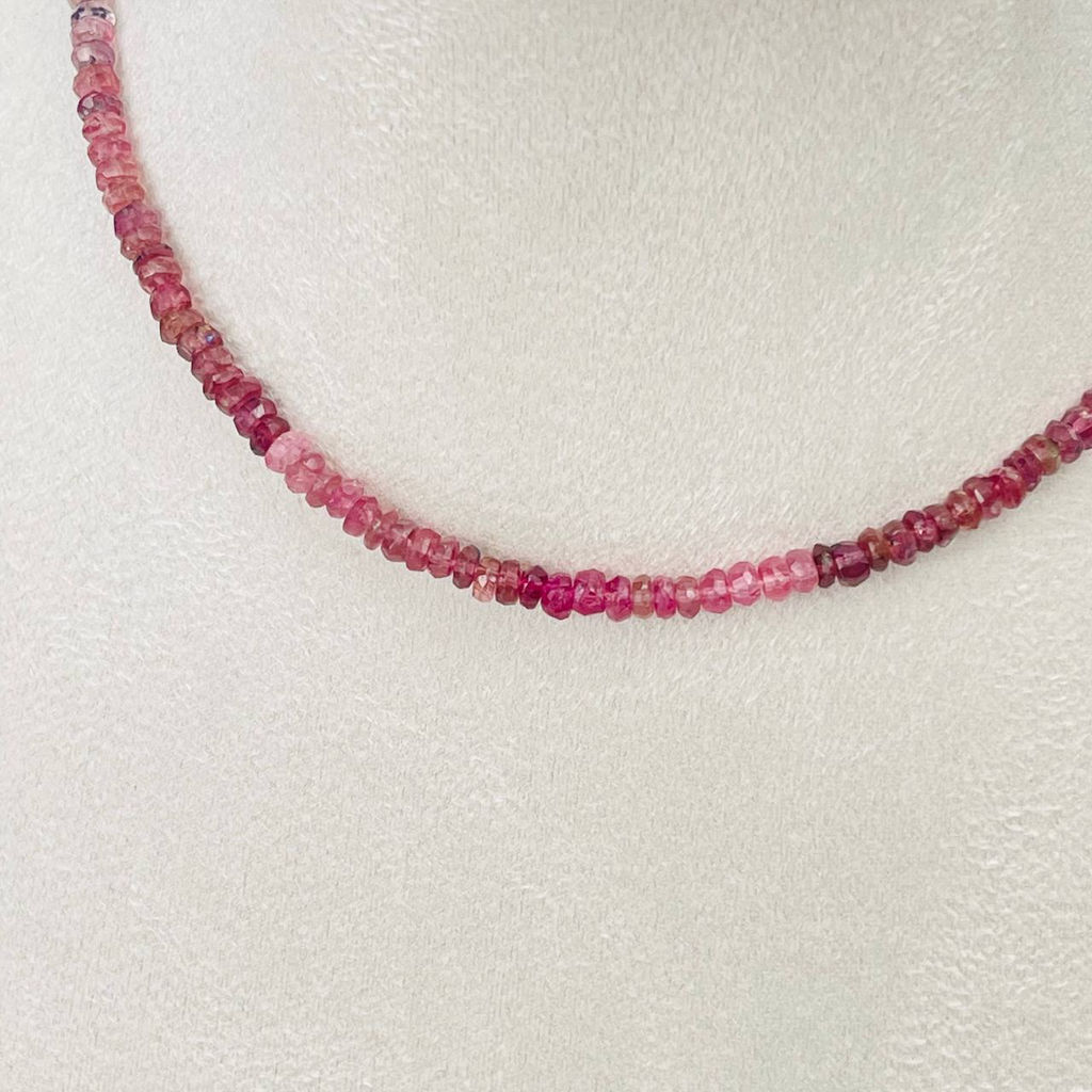 Колье из Шпинели 36 см +