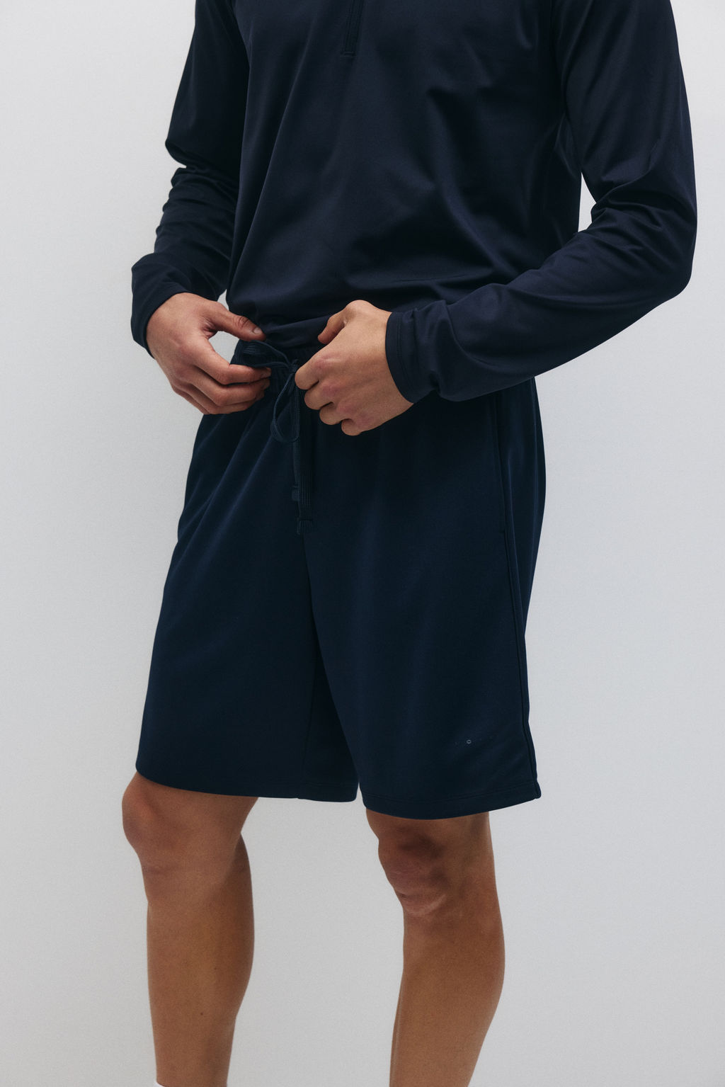 Pantal?n corto de deporte con DryMove Regular Fit - H&m фото 8