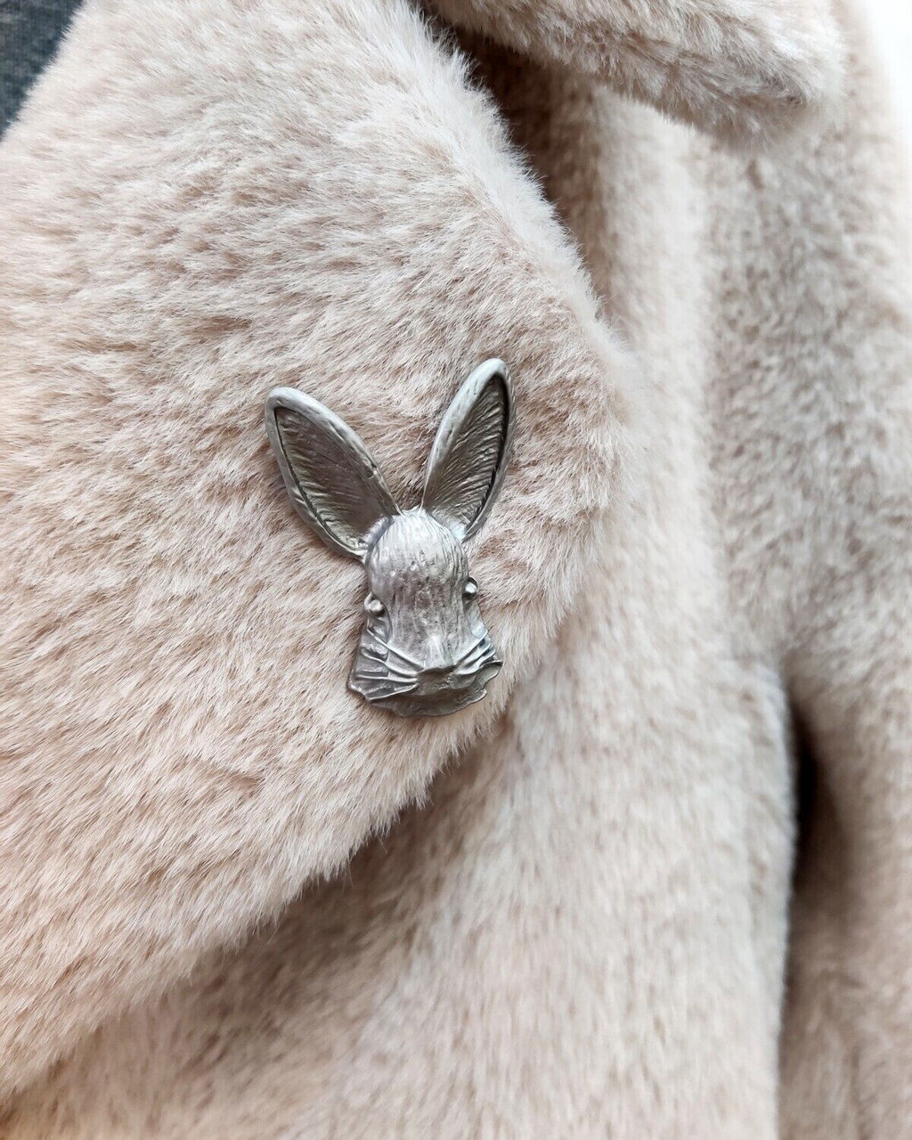 Брошь Зайчик - Vel vett фото 2