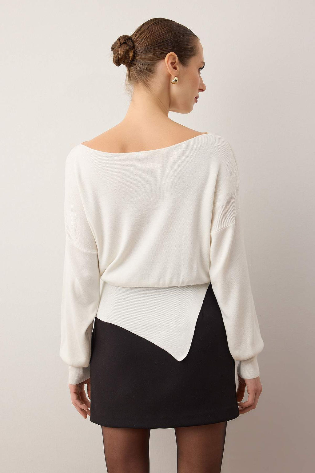 Ekru Merserize Gorunumlu Kay?k Yaka Y?rtmac Detayl? Triko Kazak TWOAW26KZ00086