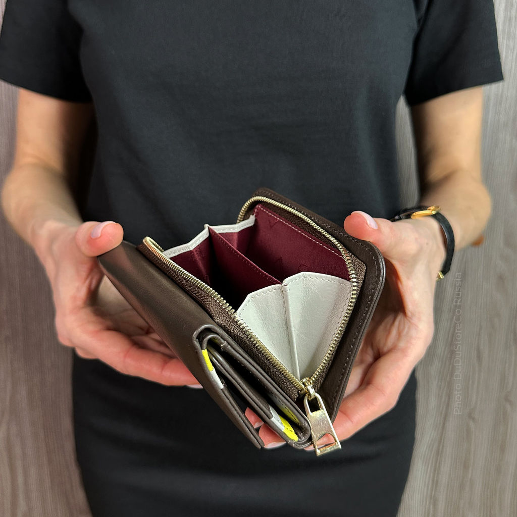 Итальянский кожаный кошелек DuDu серии Pemba | кофейно-коричневый - Dudubags фото 8