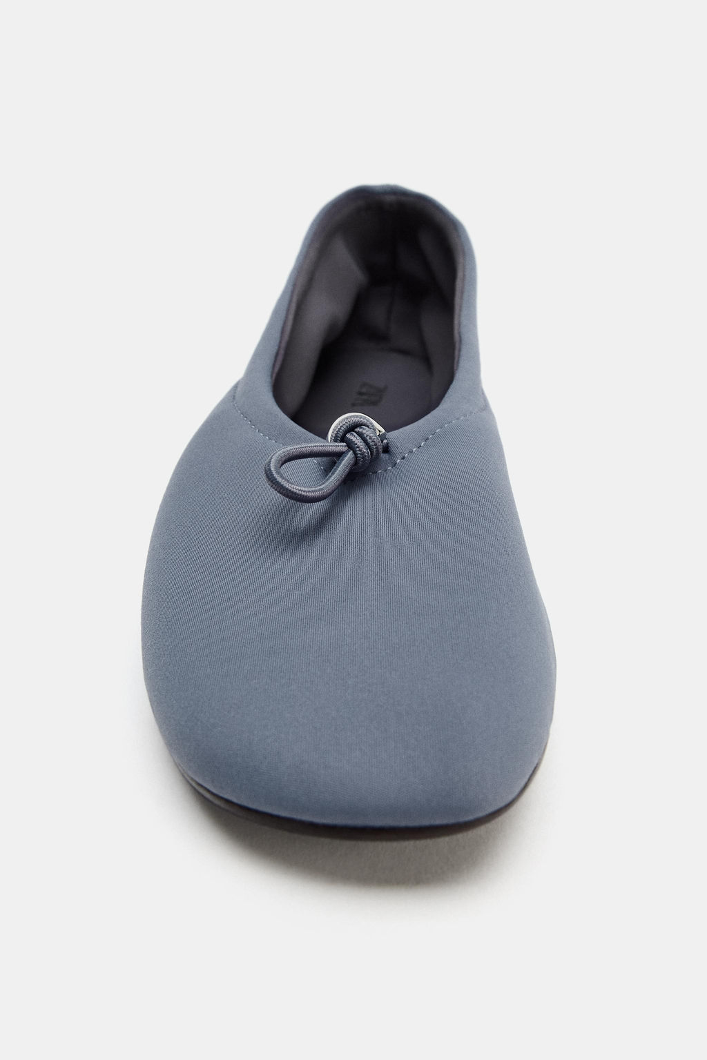 NEOPRENE EFFECT BALLET FLATS WITH PULL TAB - Zara фото 4