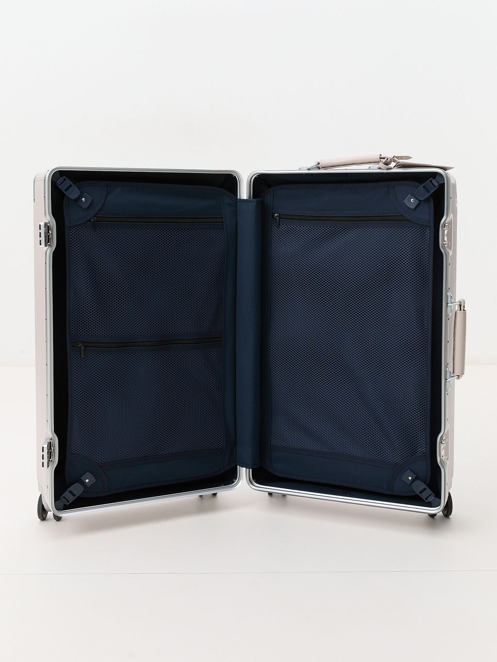 Чемодан MAISON DAVID Артикул 4212946, бежевый  фото 6