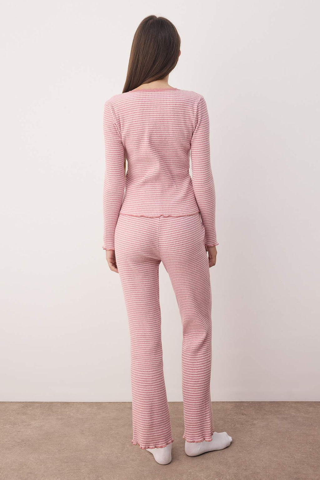 Pembe Cizgili Dantel Detayl? Fitilli Yumusak Tuse K?sl?k Orme Pijama Tak?m? THMAW26PT00056