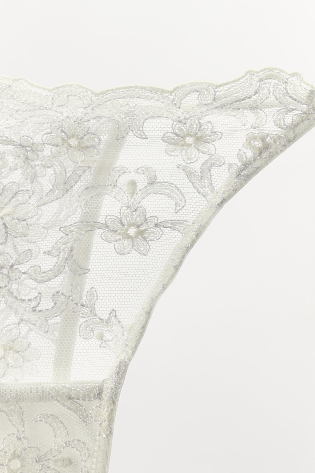 EMBROIDERED LACE THONG - Zara фото 6