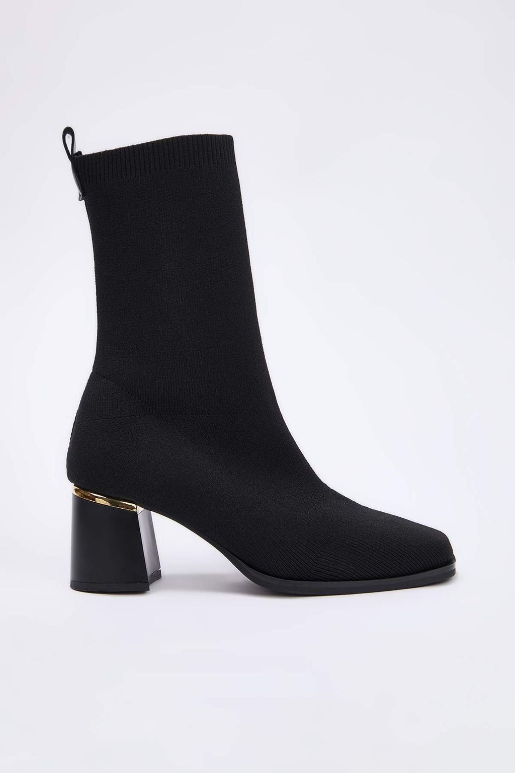 Siyah Kad?n Blok Topuklu Bot TAKAW26BO00120 - Trendyolmilla фото 6