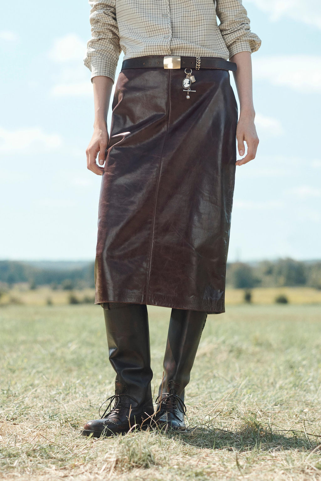 LIMITED EDITION 100% LEATHER STRAIGHT SKIRT - Zara фото 4