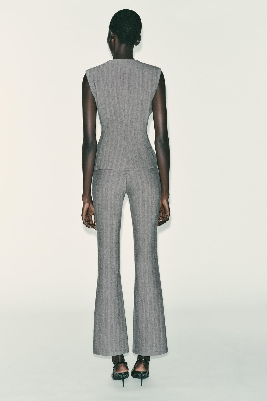 HERRINGBONE FLARED WAISTCOAT - Zara фото 4