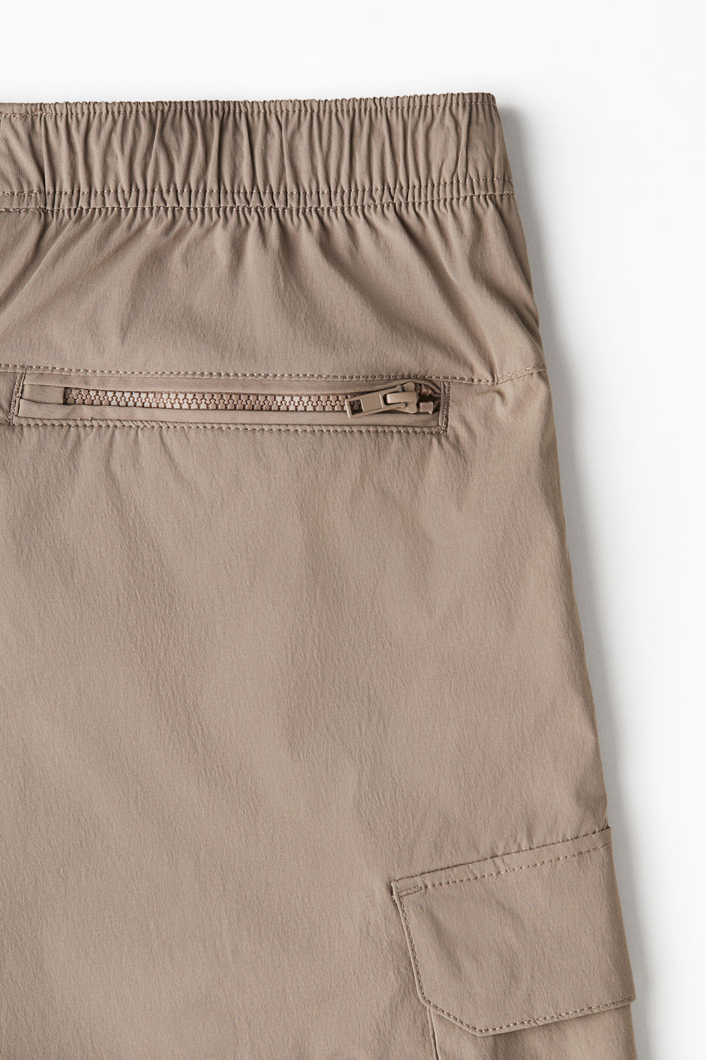 Pantal?n cargo de nailon Regular Fit - H&m фото 6