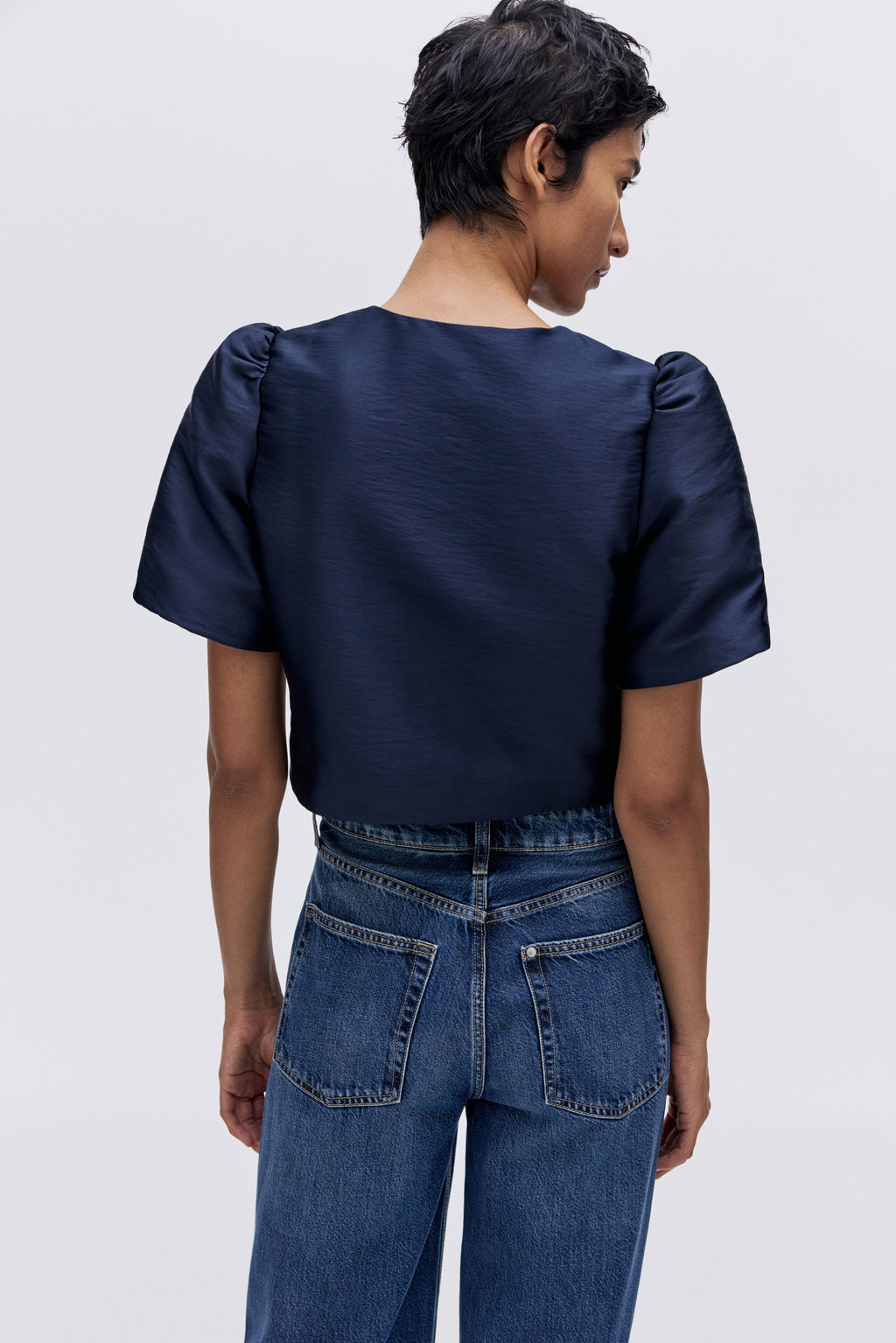 Blusa con manga puffy - H&m фото 6
