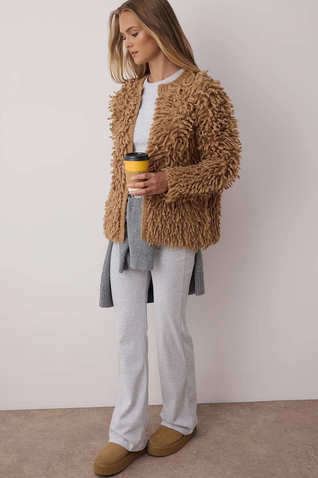 Vizon Puskullu Viral Mont Gorunumlu Triko H?rka TWOAW26HI00115