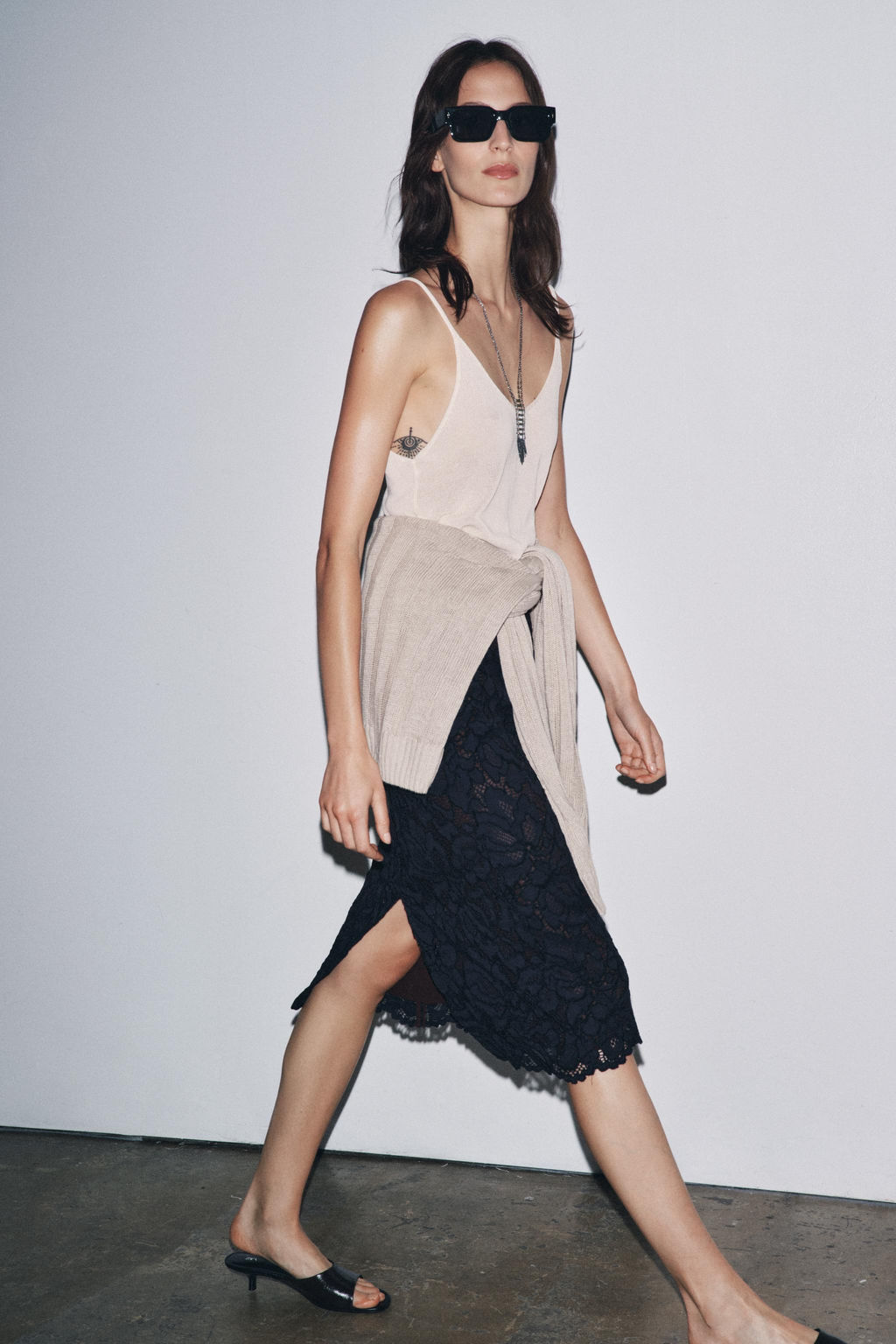 ZW COLLECTION LACE MIDI SKIRT - Zara фото 14