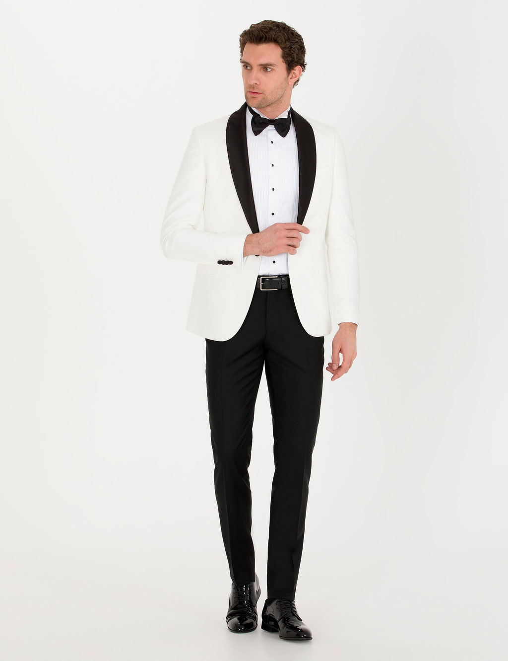 Белый приталенный костюм-смокинг для жениха - Cacharel фото 3