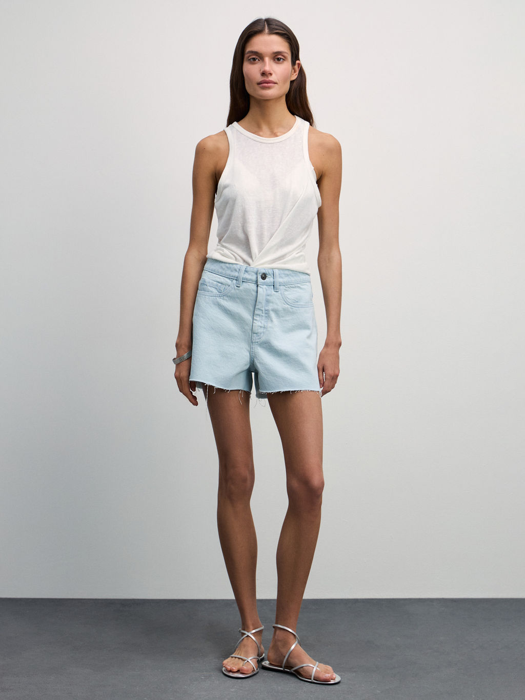 Джинсовые шорты mom fit / Zarina  фото 2