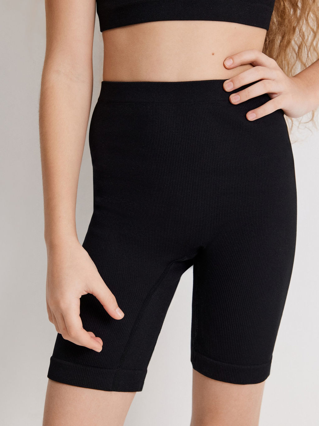 Комплект детский Acoola Mohana топ и шорты полиамид с полиуретаном черный  фото 6