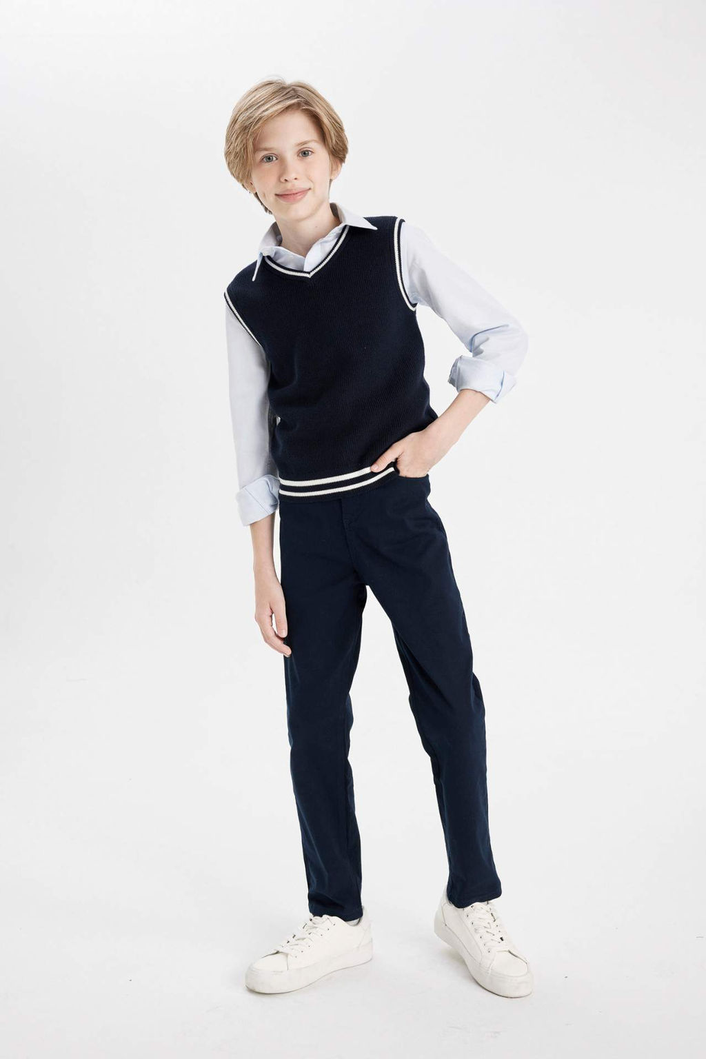 Erkek Cocuk Siyah Gabardin Okul Pantolonu - Defacto фото 4