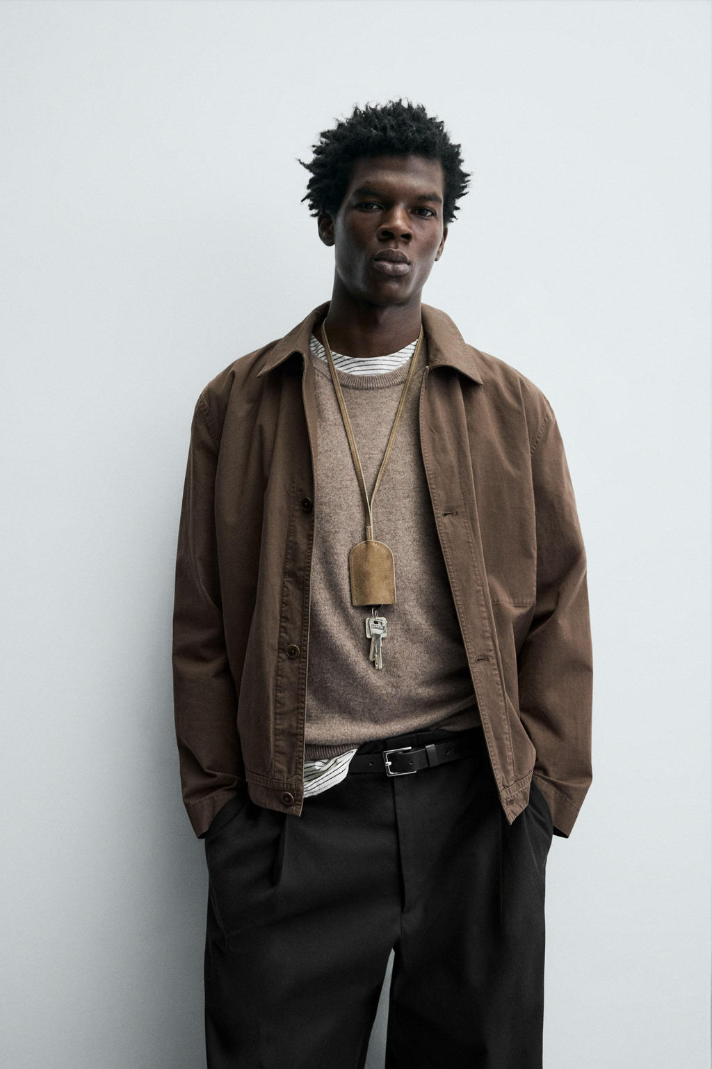 LEATHER PENDANT KEYRING LIMITED EDITION - Zara фото 2