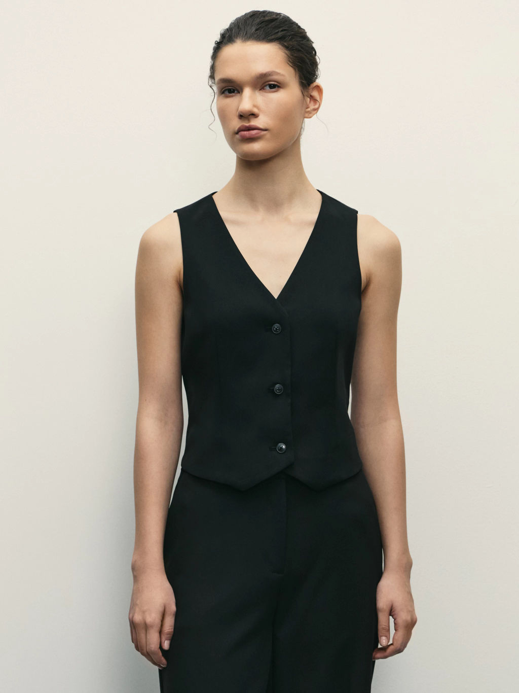 Костюмный жилет на пуговицах / Zarina  фото 3