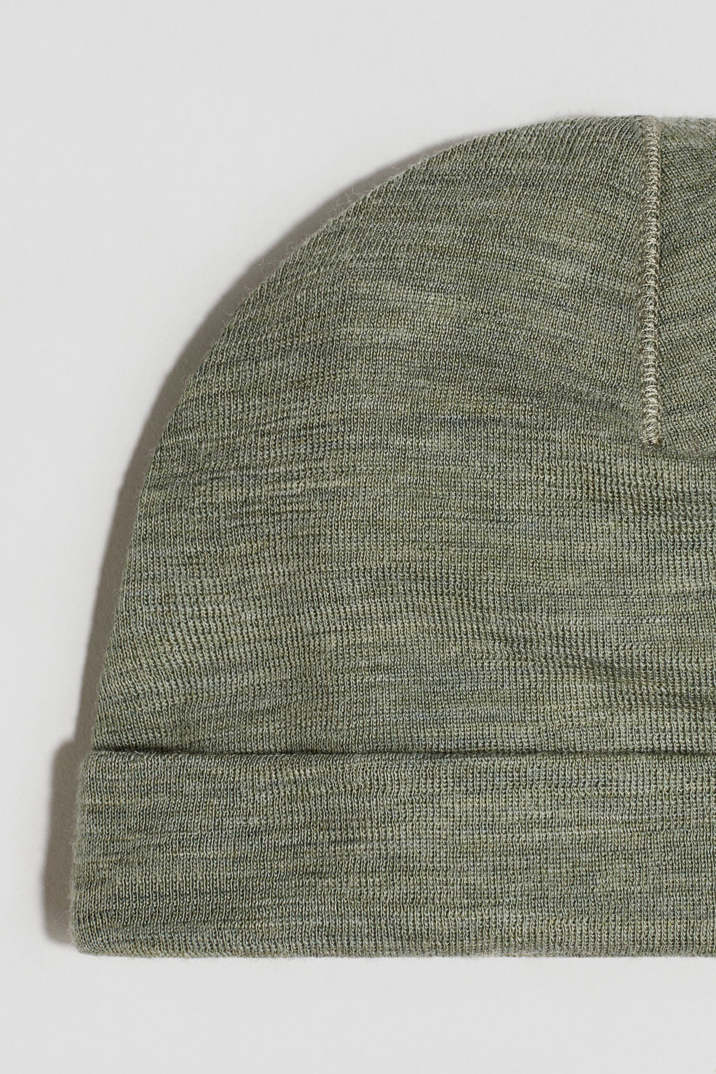 Gorro beanie en punto de lana merino - H&m фото 4