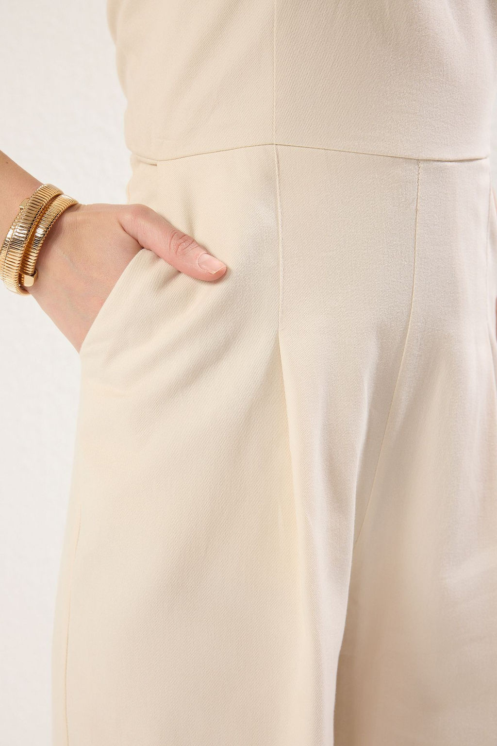 TRENDYOLMILLA Tas Boyundan Baglamal? Genis Paca Formlu Uzun Dokuma Tulum TWOSS25TU00008  фото 4