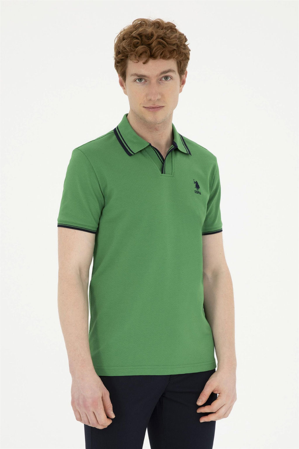 Мужская зеленая футболка