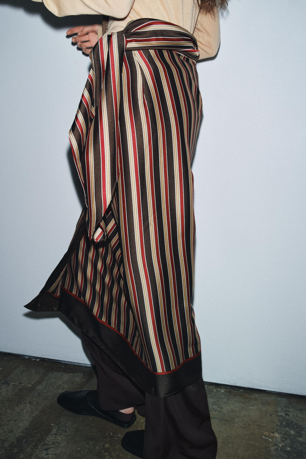 STRIPED WRAP SKIRT ZW COLLECTION - Zara фото 4