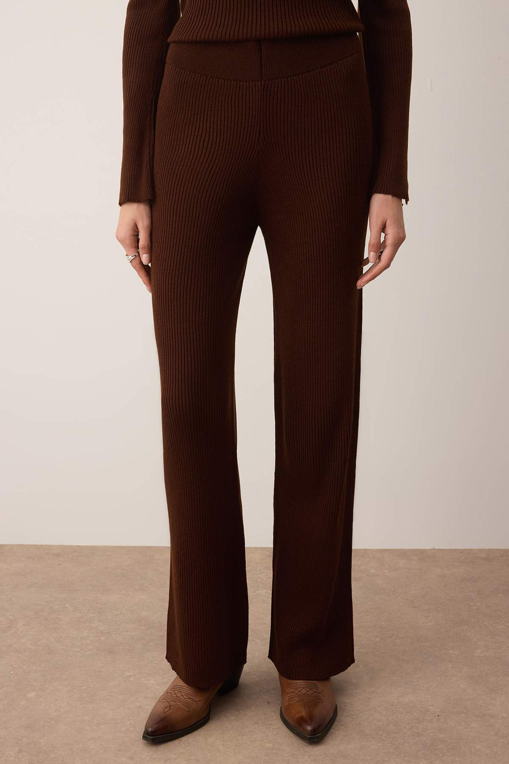 Kahverengi Kare Yaka Vucudu Saran Triko Alt - Ust Tak?m TWOAW26AU00054 - Trendyolmilla фото 4