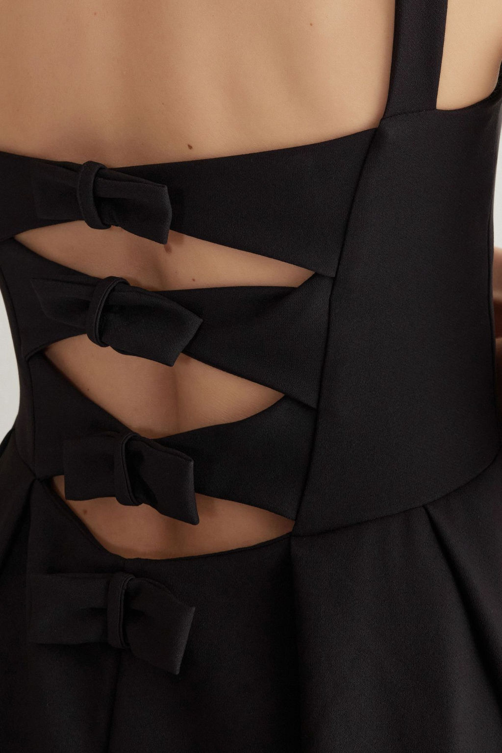 TRENDYOLMILLA Siyah A-Kesim S?rt Fiyonk Detayl? Dokuma Uzun S?k Abiye & Mezuniyet Elbise TPRSS25AE00020  фото 20