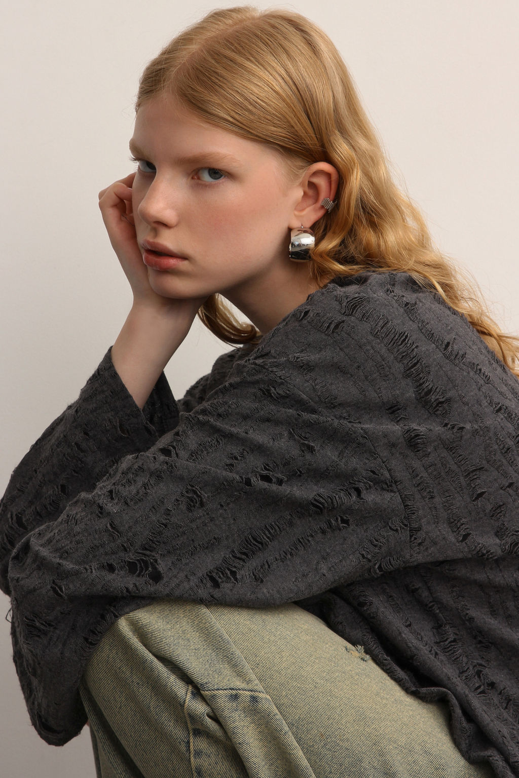 Лонгслив оверсайз в стиле гранж - Mollis фото 4