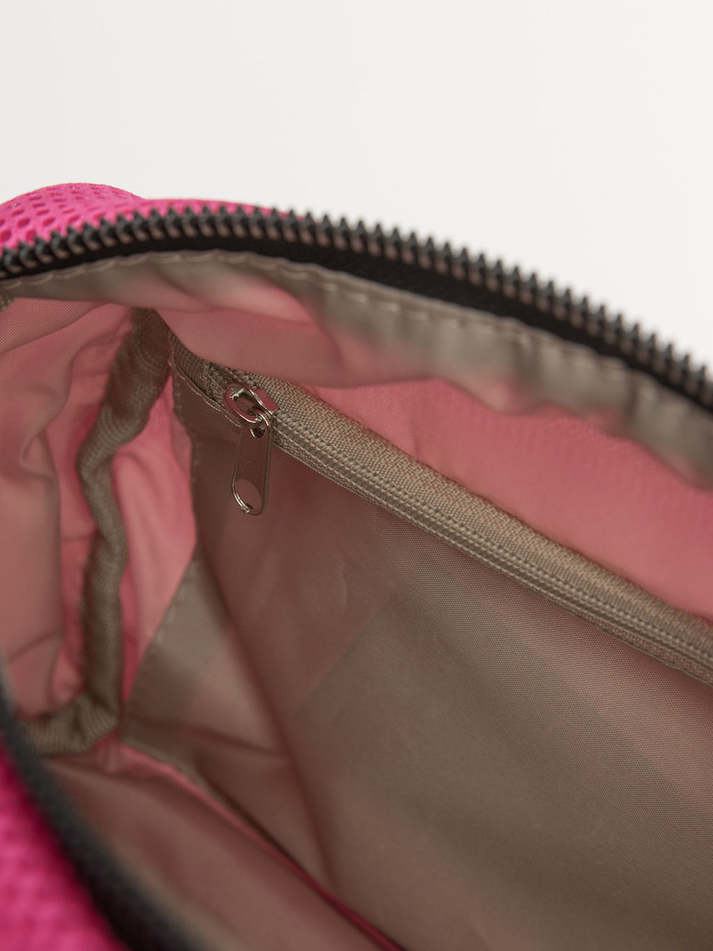 V84 43 18 Сумка женская