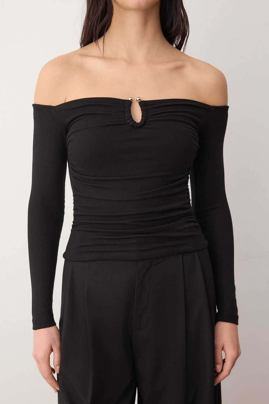 Siyah Fitted/Vucuda Oturan Aksesuar Detayl? Esnek Orme Bluz TWOAW26BZ00356 - Trendyolmilla фото 3