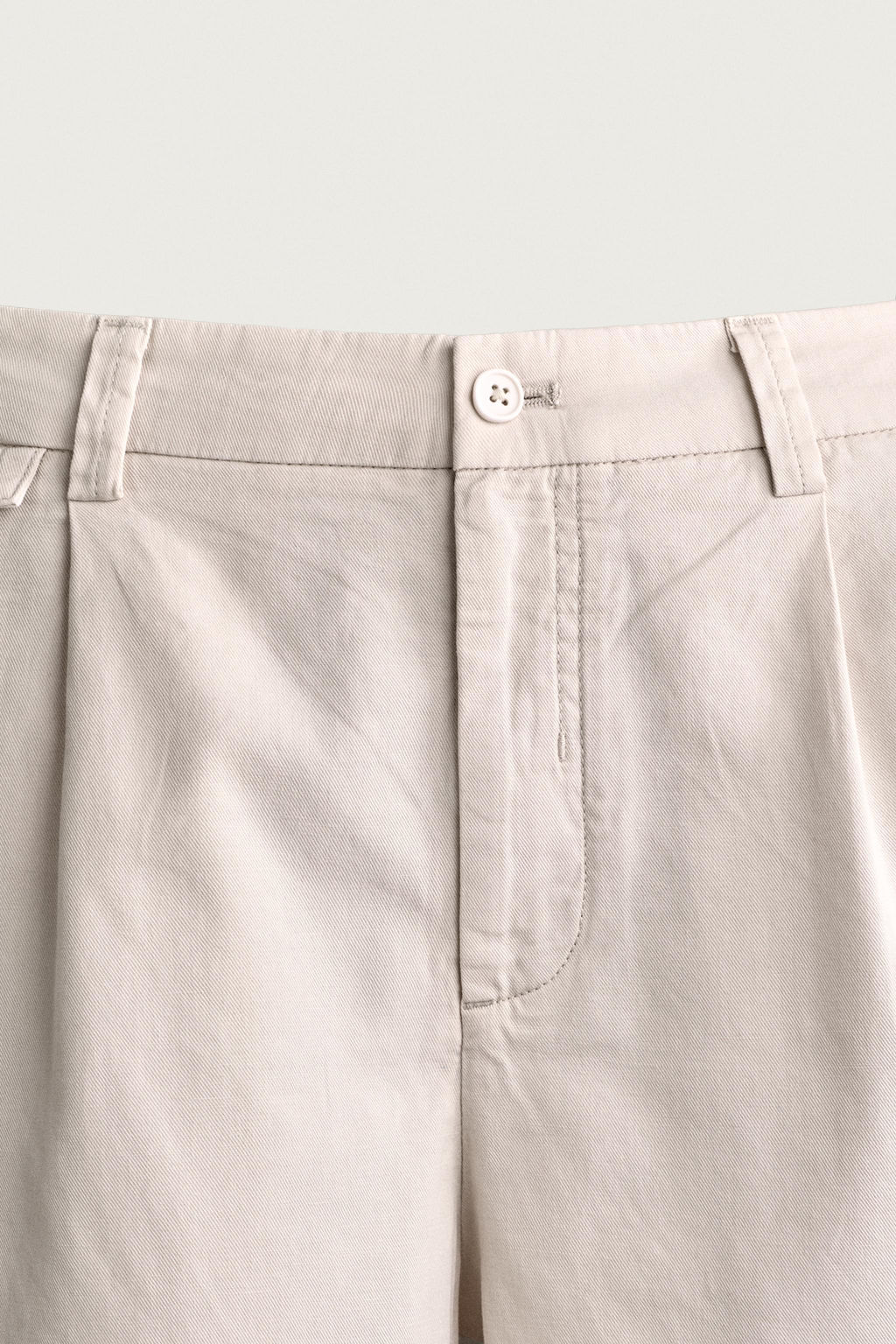 BERMUDA REGULAR FIT PLIEGUES / Piedra - Zara фото 9