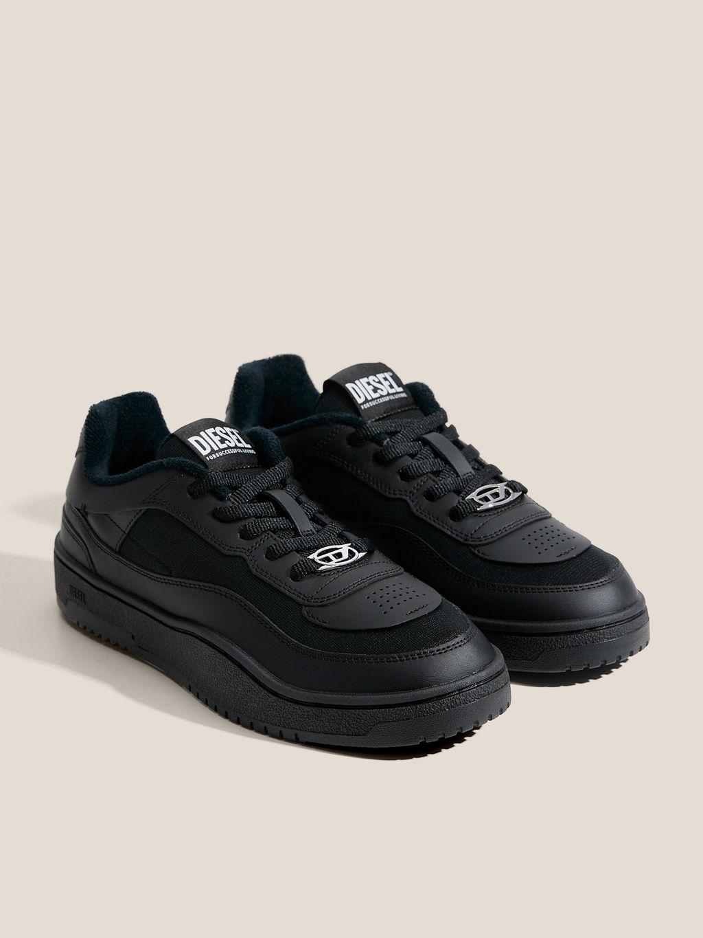 Мужские кеды DIESEL OVAL SKATE Артикул 4765156, черный