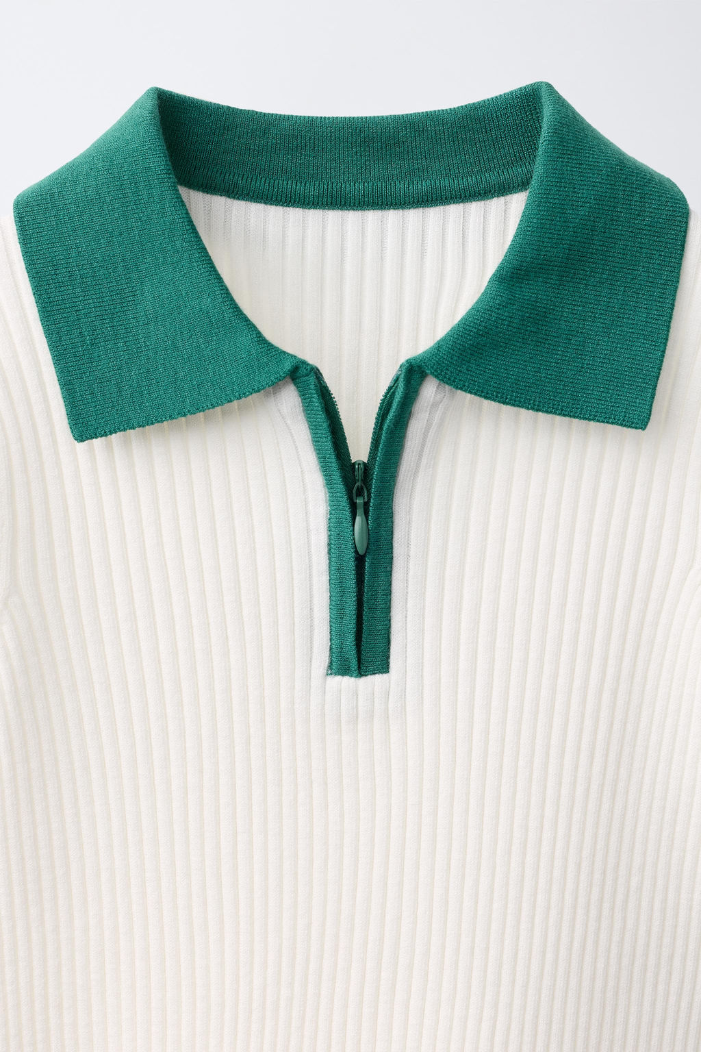 POLO RIB CREMALLERA CONTRASTE / Verde medio - Zara фото 3