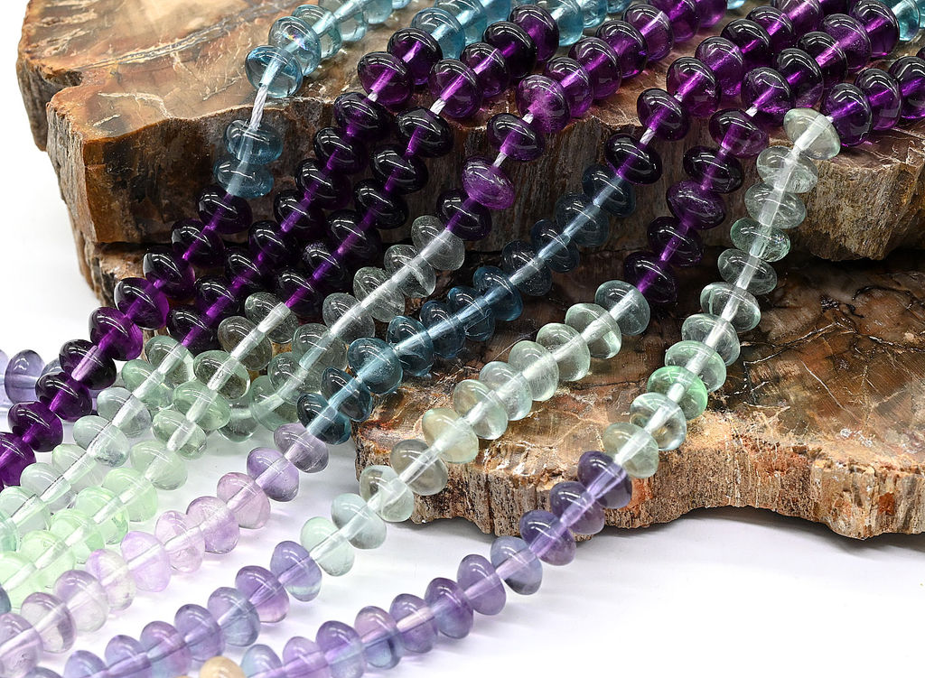 Бусины из флюорита рондель 6*4мм, 41см, 105 бусин Радуга камня