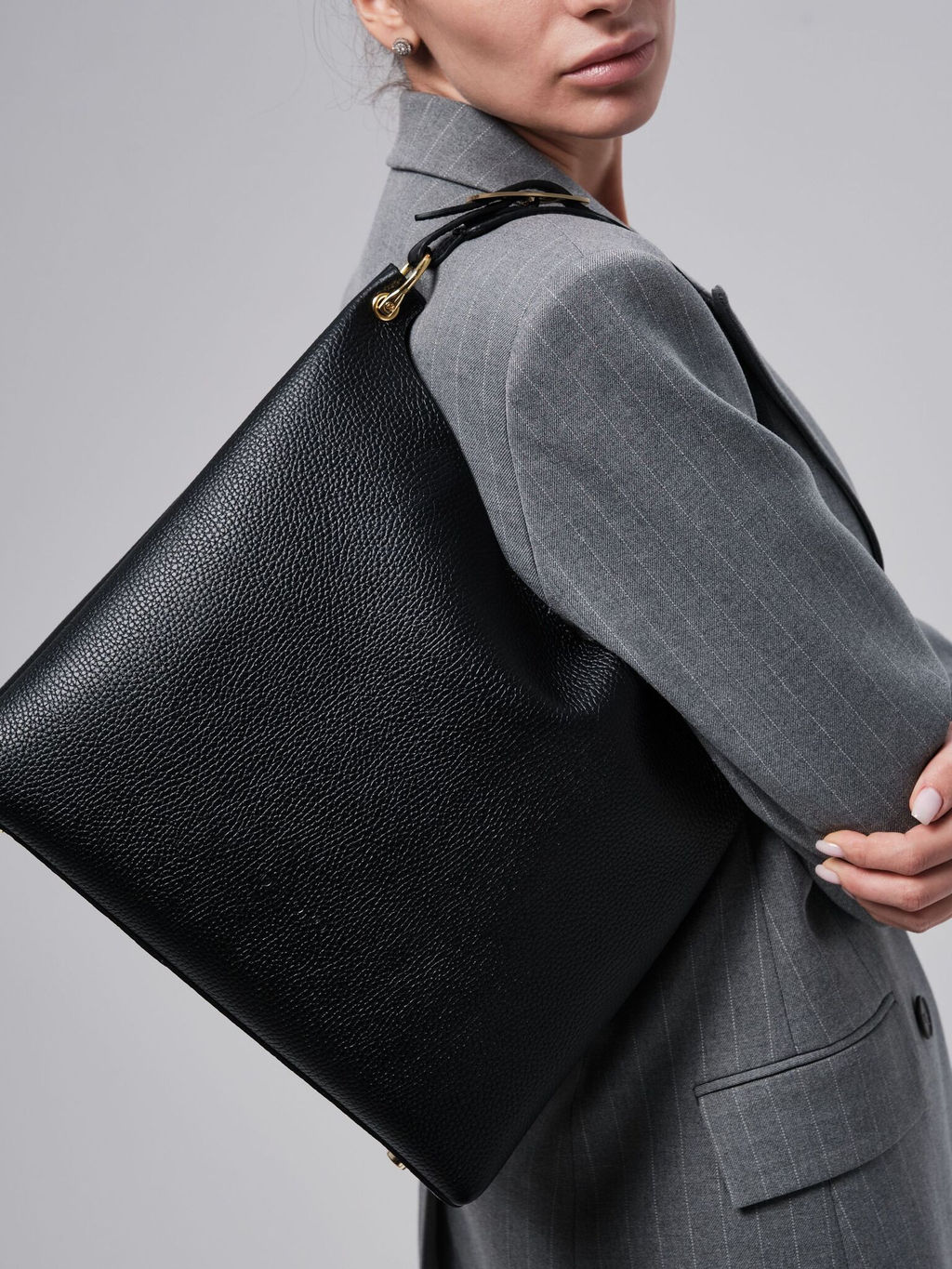 Сумка кожаная Deboro 30994 черный фиолет