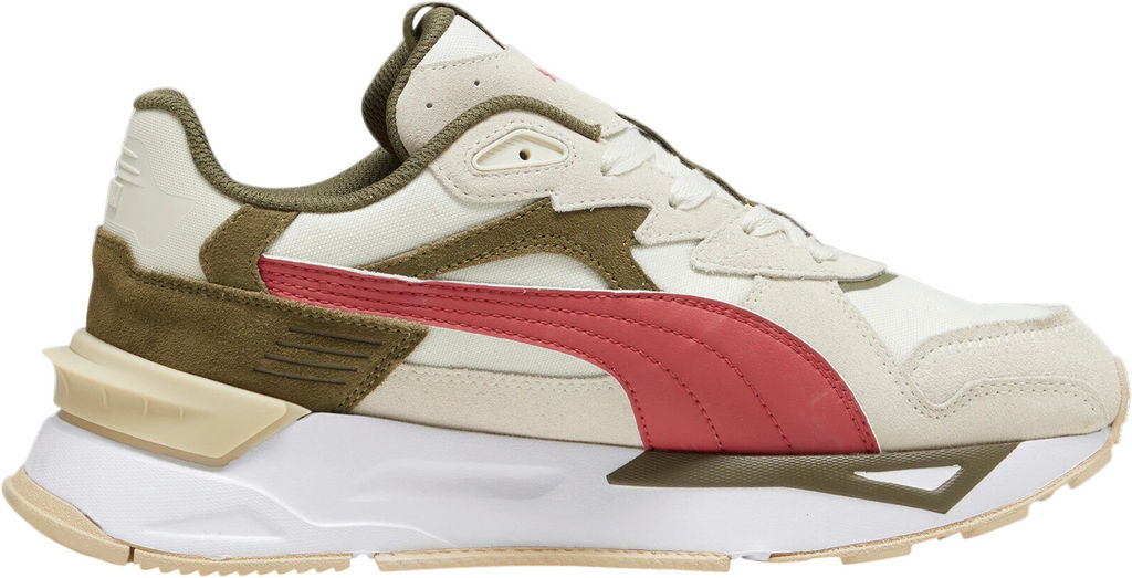 Кроссовки взрослые