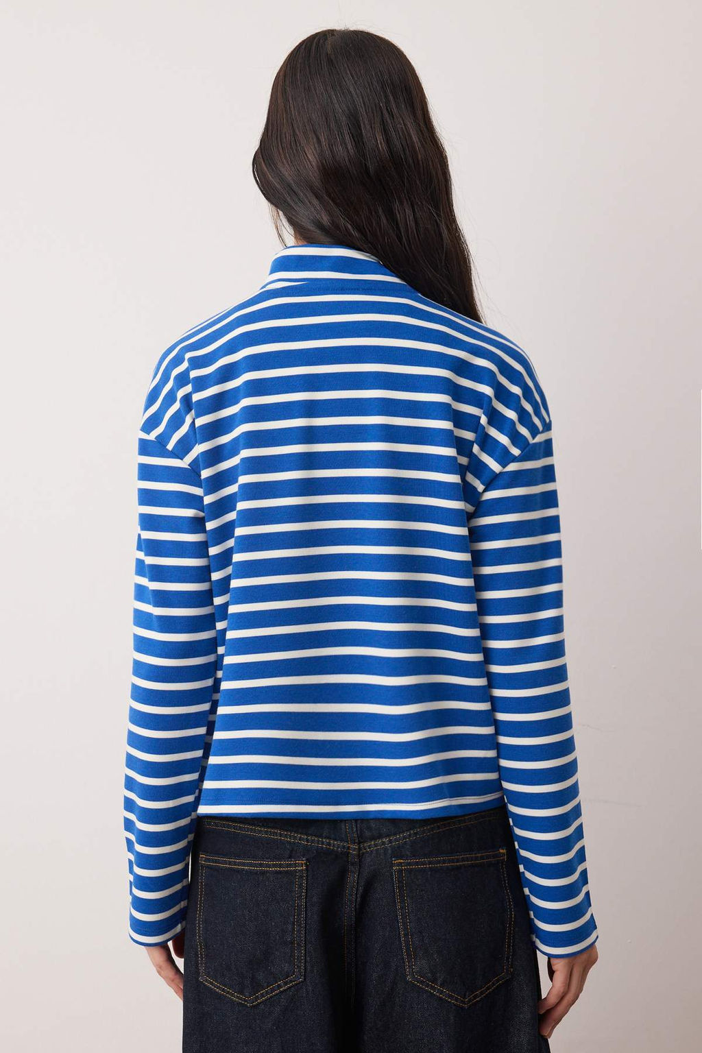 Mavi Cizgili Gizli Fermuarl? Oversize/Genis Kal?p Ince Orme Sweatshirt TWOAW26SW00242 - Trendyolmilla фото 4