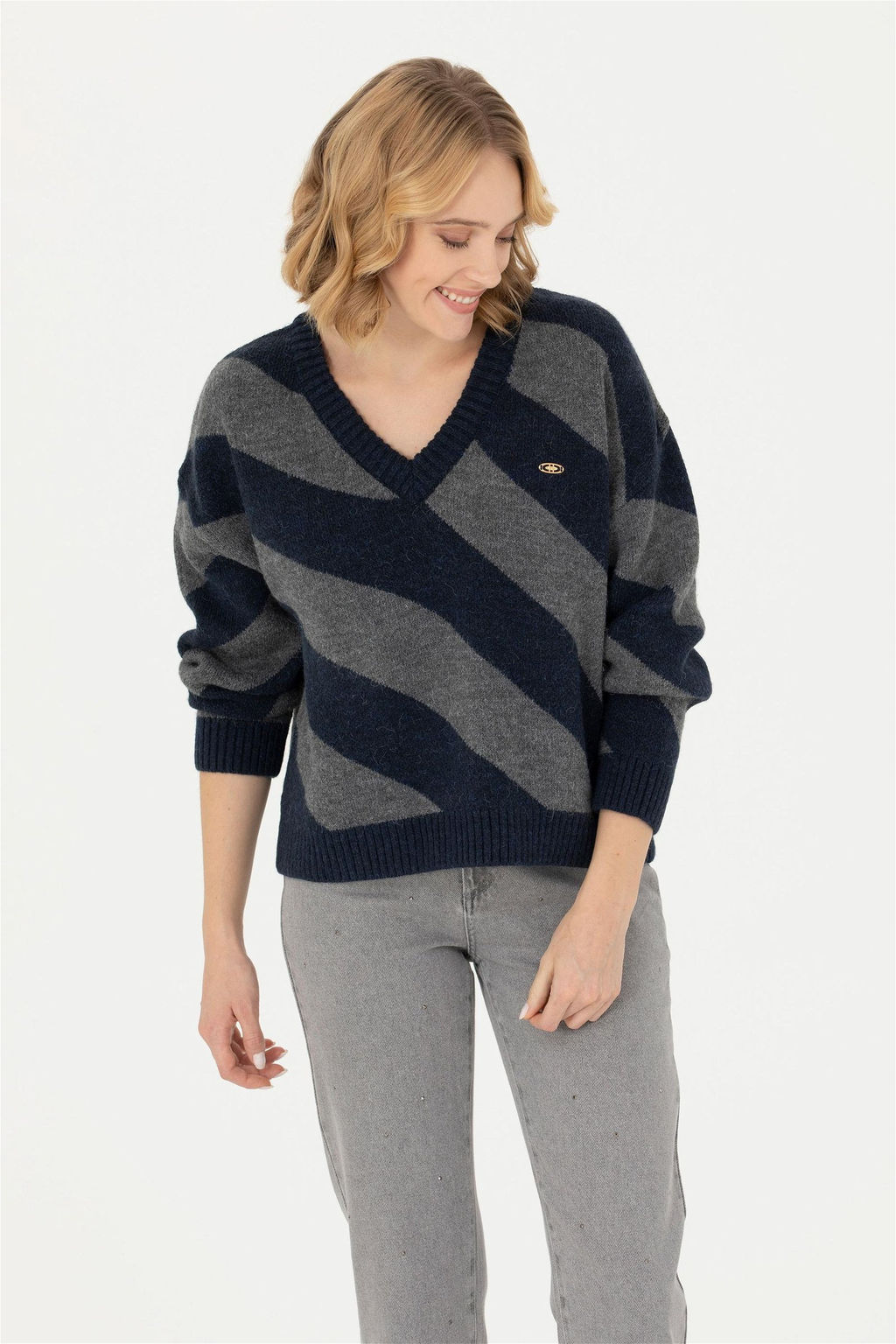 U. S. Polo Assn Женский темно-синий свитер с v-образным вырезом - U.s. polo assn фото 10