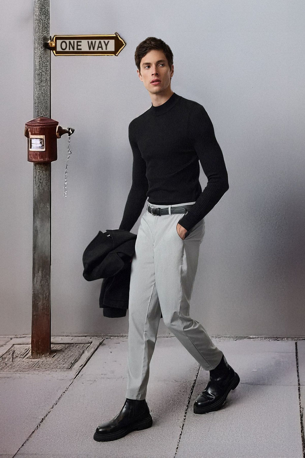 TRENDYOL MAN Tas Slim Fit Italyan Kesim Chino Kumas Pantolon TMNAW23PL00034