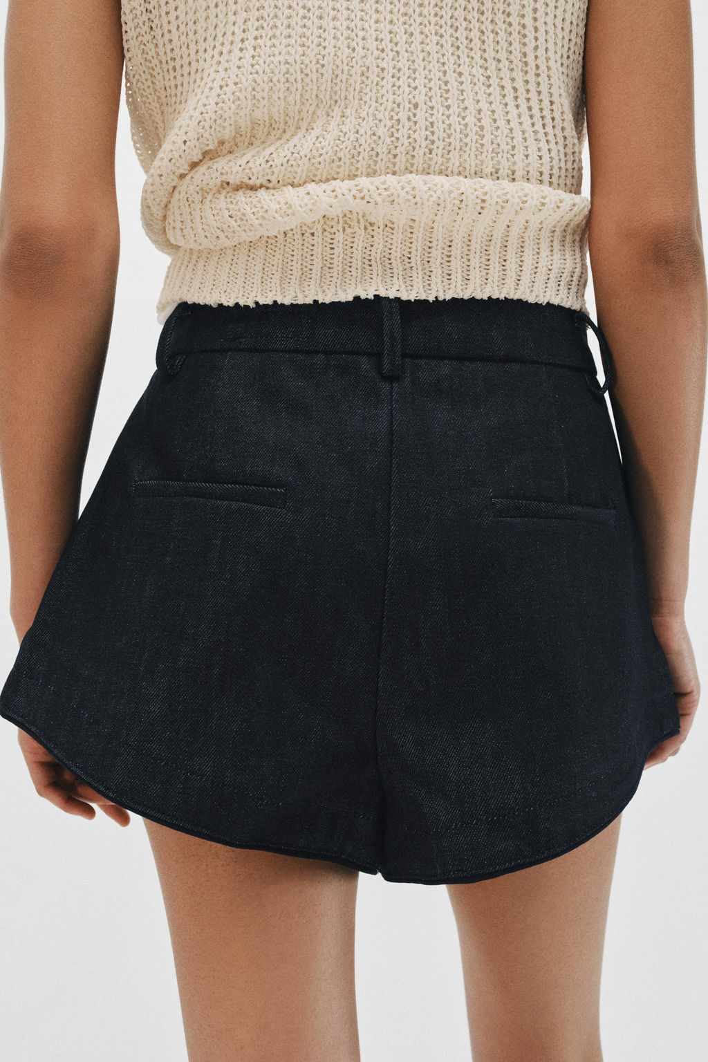 SHORTS DENIM PINZAS ZW COLLECTION / Azul - Zara фото 2